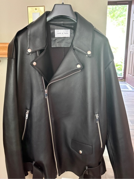 Jane & Tash Jackets & Blazers - Women's Black Leather Moto Jacket